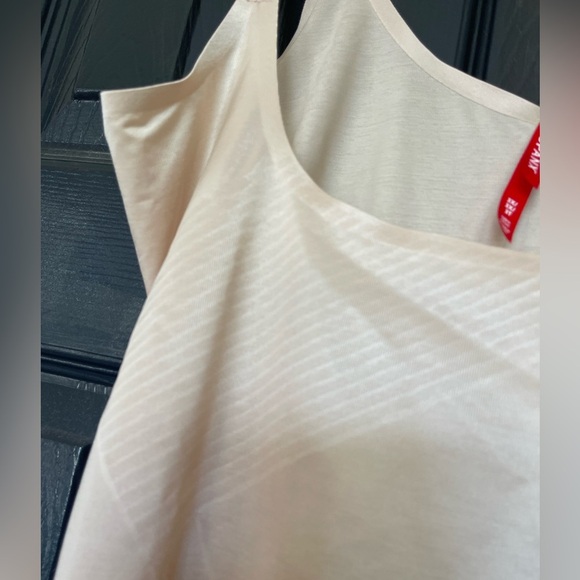 NWOT Spanx‎ Invisible Shaping Open-Bust Mid-Thigh Bodysuit - Picture 5 of 10